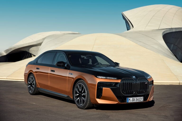 2027 BMW i7 external m70 xdrive
