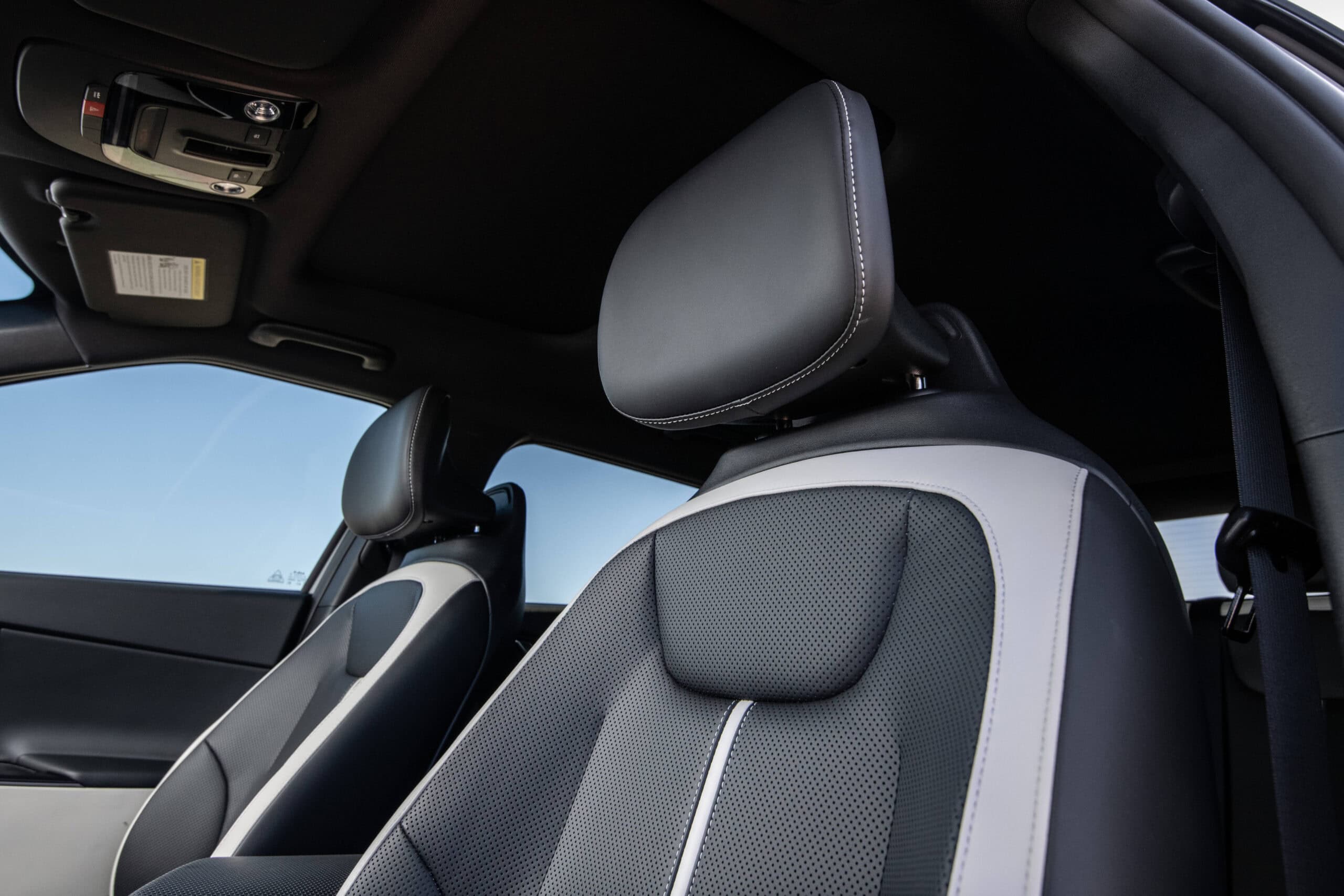 2026 Kia EV6 interior seats