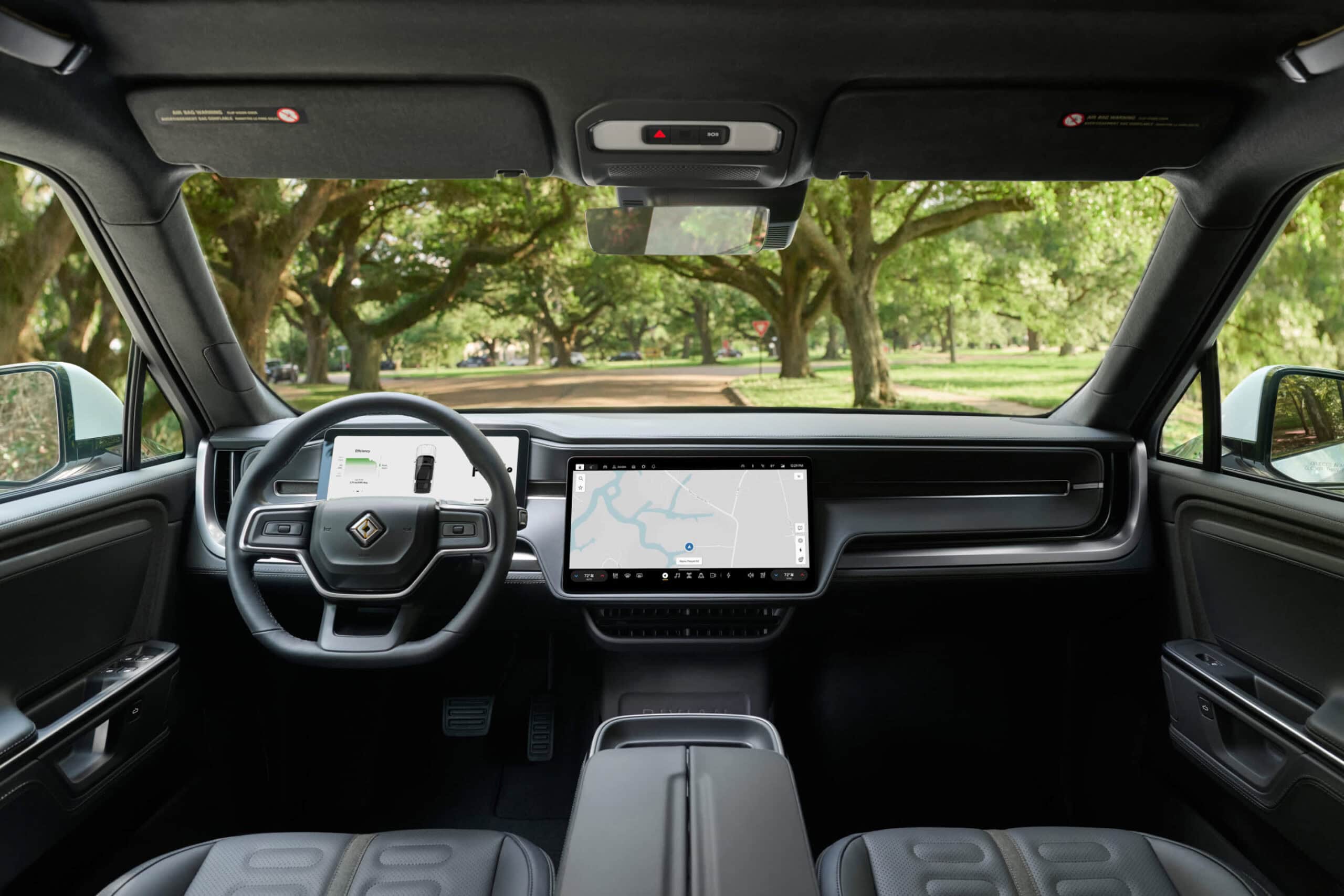 Rivian R1s Interior dashbbard view